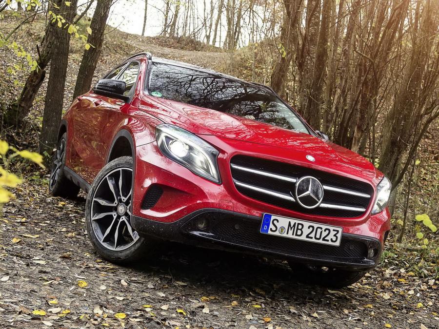  Mercedes-Benz GLA250 4Matic 2014 года  (фото 15 из 60)